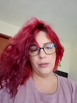 Escarlate4you  online show from 06-24-26, 10:03