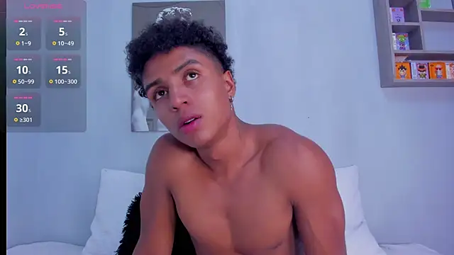 MagnusKing  online show from 10-22-25, 12:11