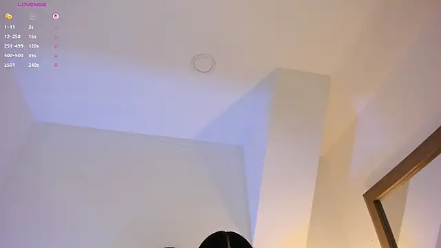 Mara Betancurt online show from 11-12-25, 03:51