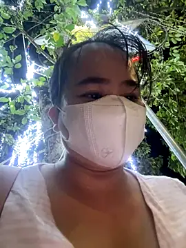 Snapshot of May-Squirt chatting on 10-17-25, 12:19 May-Squirt online show from 10-17-25, 12:19