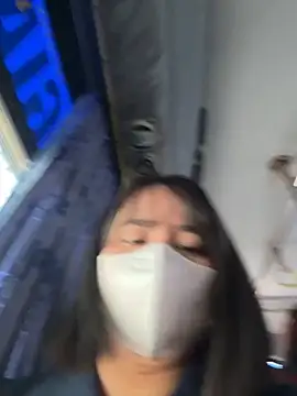 Snapshot of May-Squirt chatting on 10-19-25, 02:12 May-Squirt online show from 10-19-25, 02:12