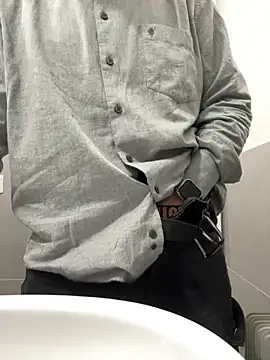 Giulio35 Pika online show from 12-18-24, 09:25