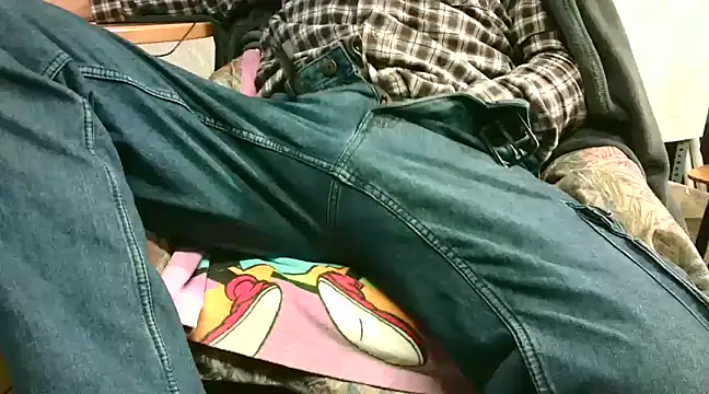 Giulio35 Pika online show from 12-22-24, 07:11