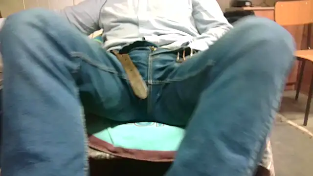 Snapshot of Giulio35_Pika chatting on 02-19-26, 04:14 Giulio35 Pika online show from 02-19-26, 04:14