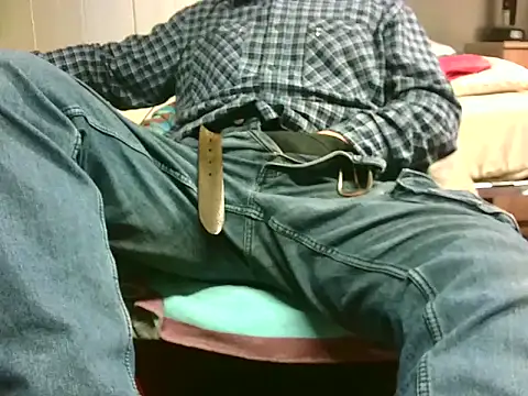 Snapshot of Giulio35_Pika chatting on 03-01-26, 03:58 Giulio35 Pika online show from 03-01-26, 03:58