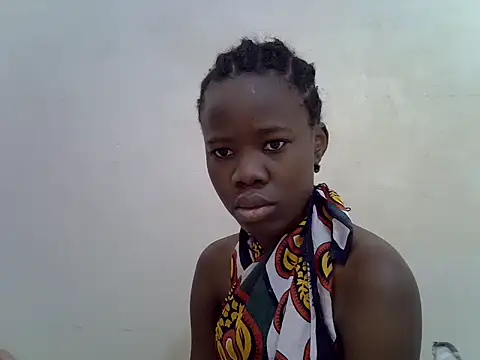 Snapshot of hey_its_andreana chatting on 10-20-25, 12:27 hey its andreana online show from 10-20-25, 12:27