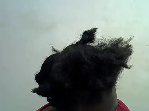 Snapshot of hey_its_andreana chatting on 10-29-25, 08:21 hey its andreana online show from 10-29-25, 08:21