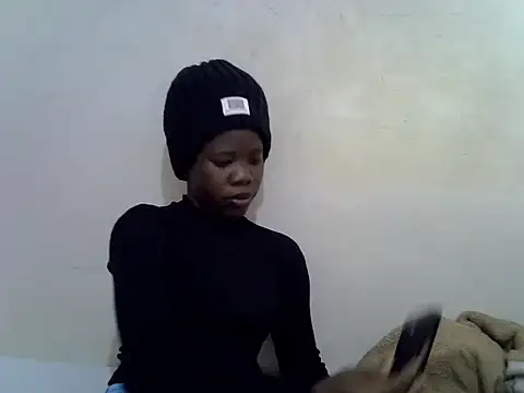 Snapshot of hey_its_andreana chatting on 03-09-26, 04:33 hey its andreana online show from 03-09-26, 04:33