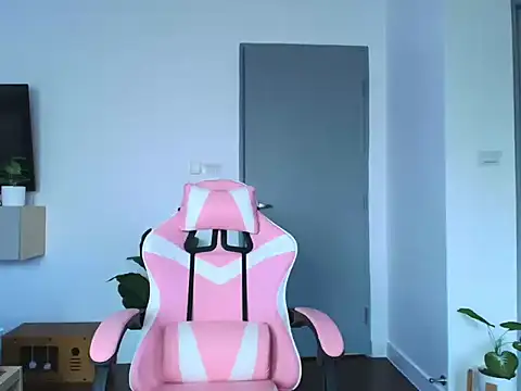 juicyshow  online show from 09-14-25, 02:33