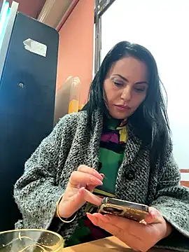 KimKelly13 online show from 02-02-26, 08:02