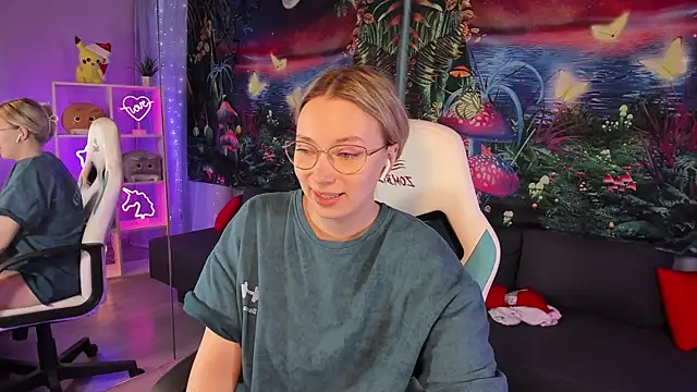 TiffanyBatson online show from 01-14-25, 11:31