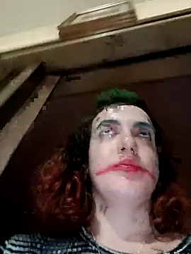 Snapshot of LadyMinnie chatting on 10-31-25, 02:51 LadyMinnie online show from 10-31-25, 02:51