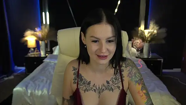 Snapshot of AmberDismond chatting on 12-03-25, 06:54 AmberDismond online show from 12-03-25, 06:54