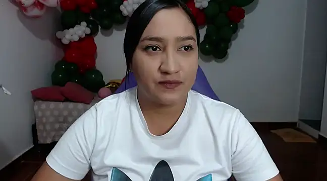 Saracutee1 online show from 12-13-24, 06:05