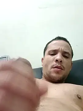 Snapshot of fmpfernando chatting on 02-24-26, 01:47 fmpfernando online show from 02-24-26, 01:47