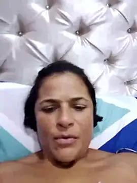 Snapshot of GiveLove1 chatting on 01-09-26, 08:39 GiveLove1 online show from 01-09-26, 08:39