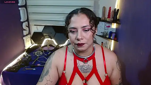 Alexa Slavehot777 online show from 02-11-26, 10:48