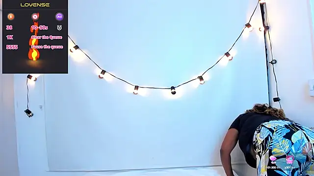 chanel brunette online show from 01-02-25, 06:01