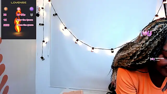 chanel brunette online show from 01-03-25, 06:03