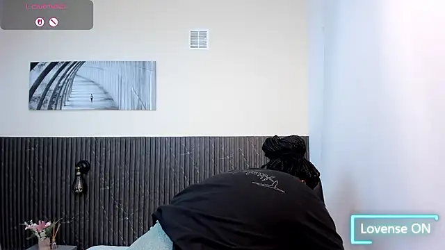 chanel brunette online show from 01-13-26, 06:46