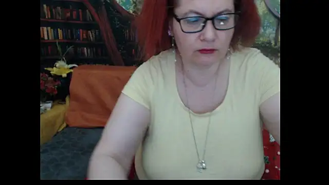 Snapshot of PlayfullMature chatting on 07-10-26, 08:33 PlayfullMature online show from 07-10-26, 08:33