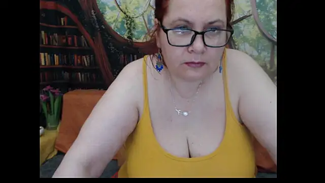 Snapshot of PlayfullMature chatting on 07-27-26, 06:04 PlayfullMature online show from 07-27-26, 06:04