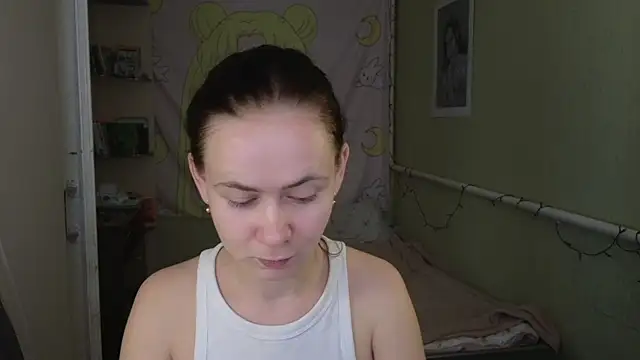 Snapshot of Riley_Roo chatting on 10-21-25, 10:38 Riley Roo online show from 10-21-25, 10:38