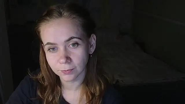 Riley Roo online show from 12-16-25, 07:08