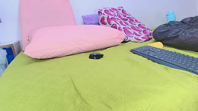 s sweett online show from 12-30-24, 06:16