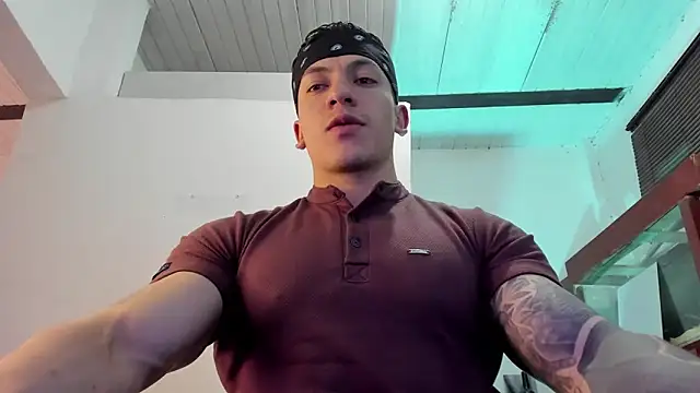 aquiles 51 online show from 09-19-25, 07:36