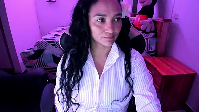 Snapshot of rayza_mature_154 chatting on 05-06-26, 11:21 rayza mature 154 online show from 05-06-26, 11:21