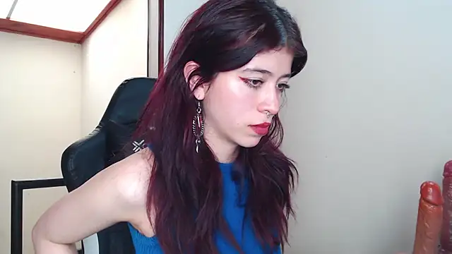 SuzzyyM online show from 01-30-25, 05:28