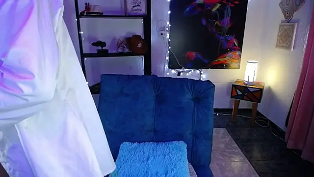 IsaBaileys  online show from 01-08-25, 07:03