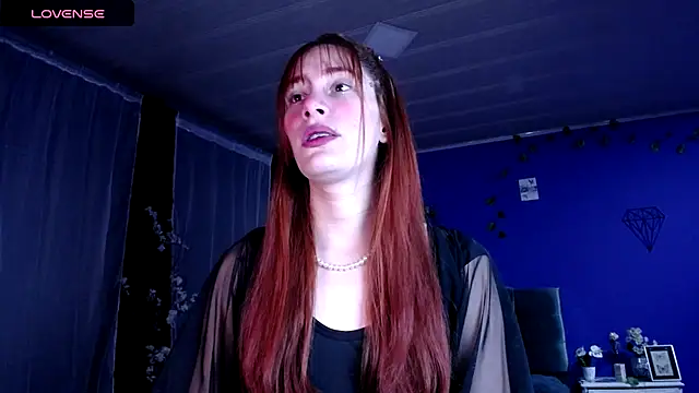 IsaBaileys  online show from 11-15-25, 11:10