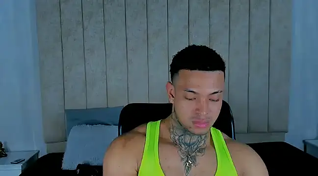 Stiven collins online show from 12-20-24, 03:47