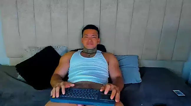 Stiven collins online show from 12-31-24, 07:20