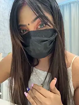 Snapshot of Monalisadon018 chatting on 12-13-24, 08:51 Monalisadon018 online show from 12-13-24, 08:51