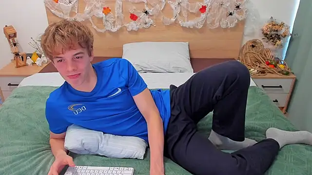 Fandi 777 online show from 10-11-25, 09:41