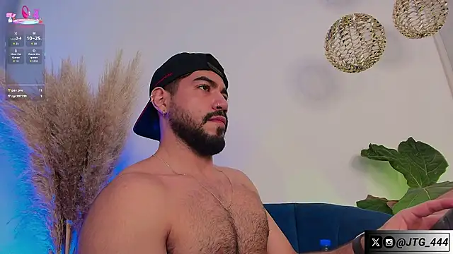 Snapshot of JeycobxBraand chatting on 03-11-26, 07:14 JeycobxBraand online show from 03-11-26, 07:14