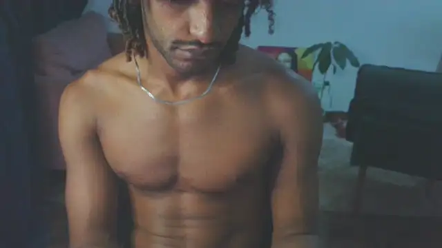 Snapshot of gerson173Hugo chatting on 03-13-25, 09:48 gerson173Hugo online show from 03-13-25, 09:48