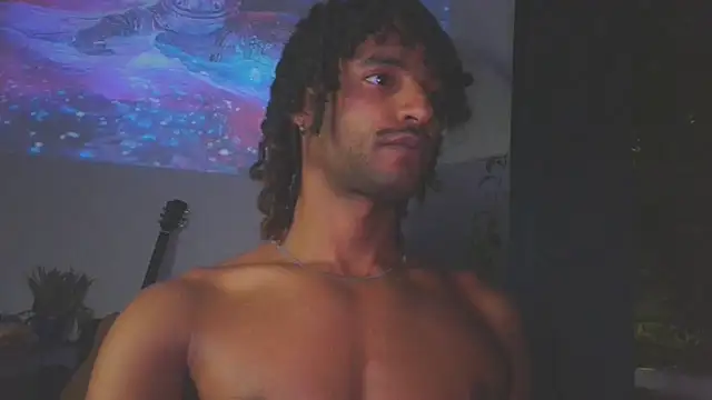 Snapshot of gerson173Hugo chatting on 03-15-25, 12:04 gerson173Hugo online show from 03-15-25, 12:04