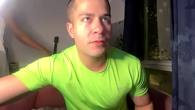 Snapshot of gerson173Hugo chatting on 03-20-25, 11:02 gerson173Hugo online show from 03-20-25, 11:02