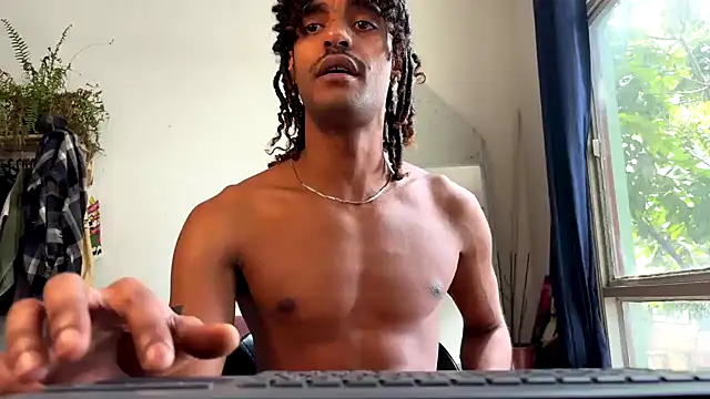 Snapshot of gerson173Hugo chatting on 09-12-25, 03:01 gerson173Hugo online show from 09-12-25, 03:01