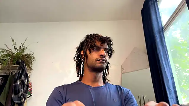 Snapshot of gerson173Hugo chatting on 09-15-25, 11:10 gerson173Hugo online show from 09-15-25, 11:10