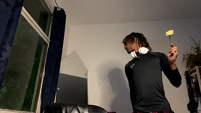 Snapshot of gerson173Hugo chatting on 09-25-25, 09:40 gerson173Hugo online show from 09-25-25, 09:40