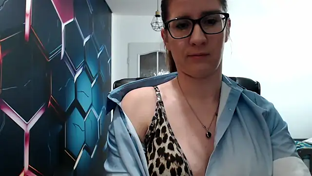 KayaRose online show from 12-29-24, 03:13