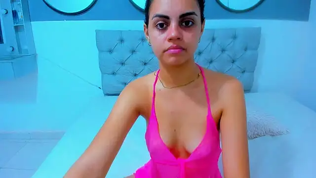 Sara valentina2 online show from 03-07-25, 03:18