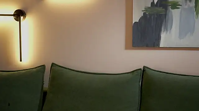 Snapshot of FirstOfFallen chatting on 12-14-24, 12:44 FirstOfFallen online show from 12-14-24, 12:44