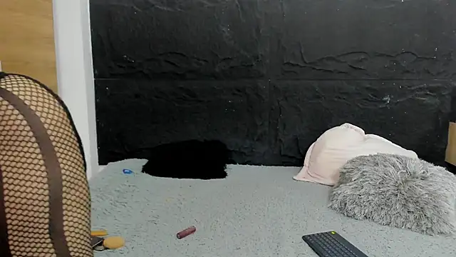 emakross online show from 02-22-25, 12:05