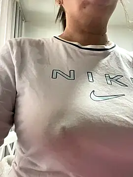 Snapshot of ruby_santana777 chatting on 09-29-25, 04:12 ruby santana777 online show from 09-29-25, 04:12